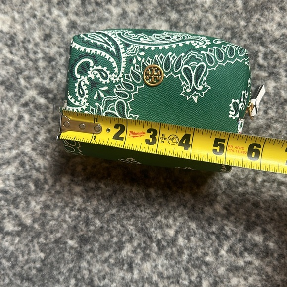 Tory Burch small pouch - Picture 7 of 9